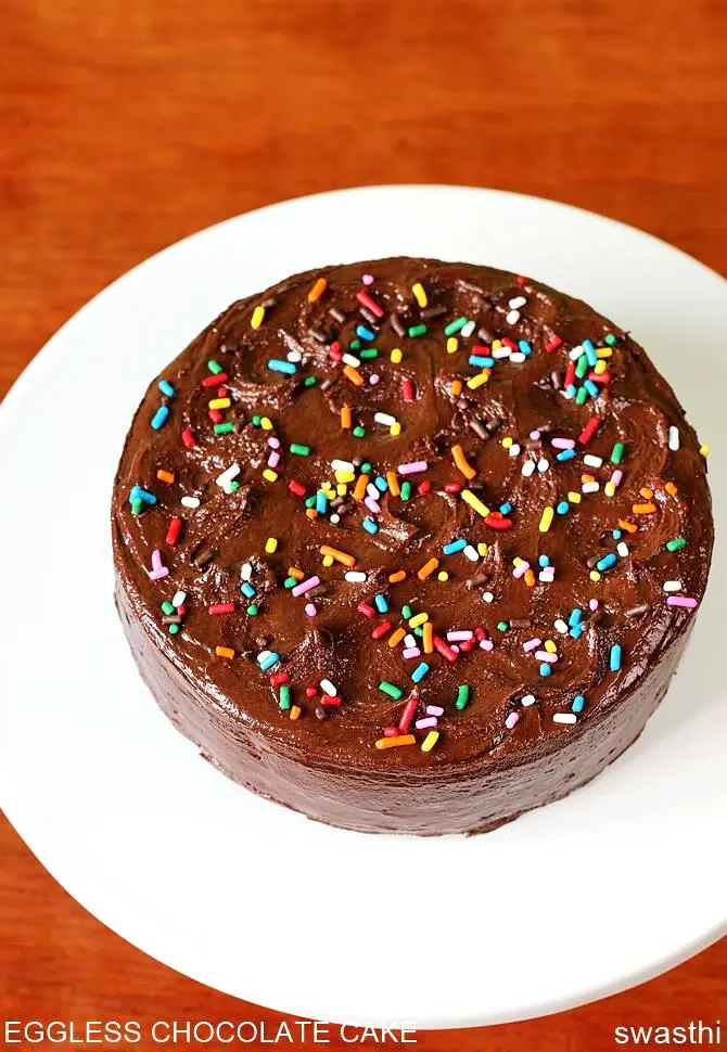 how to make eggless chocolate cake