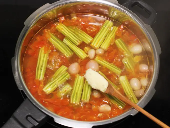 ginger garlic paste to make drumstick sambar