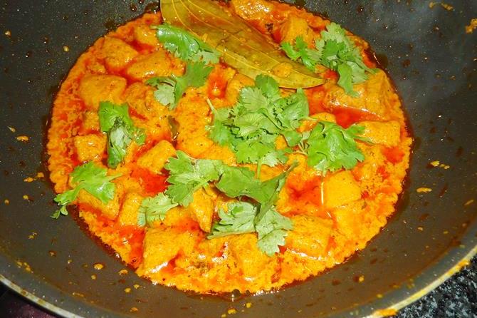 Aloo biryani  dum potato biryani    Swasthi s Recipes - 73