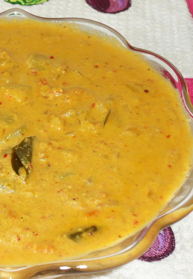 Ridge Gourd Curry Recipe | Beerakai Kura | Heerekai Palya