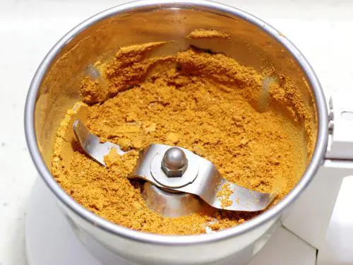 finely powdered bisibelabath powder in a jar