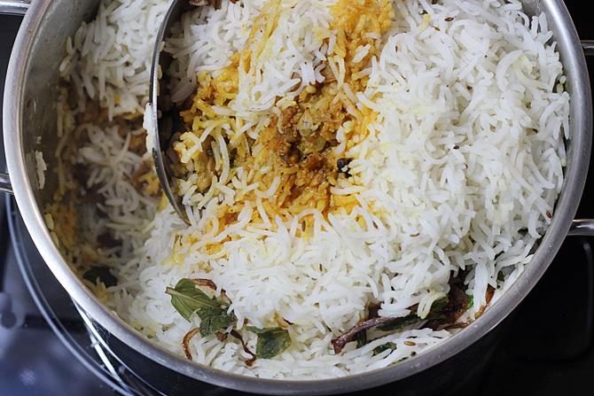 Chicken Dum Biryani Recipe   Swasthi s Recipes - 82