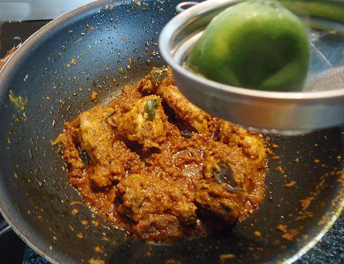 Chicken varuval   Chicken chukka   Chettinad chicken fry - 99