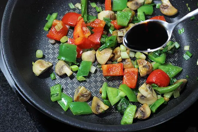 soya sauce in chilli mushroom stir fry recipe