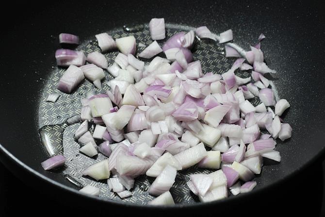 sauteing onions for chicken butter masala recipe