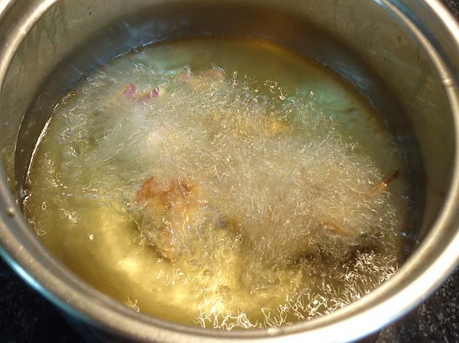 Chicken pakora recipe How to make chicken pakora or chicken pakoda