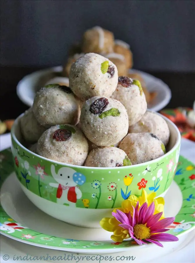 almond ladoo with sugar