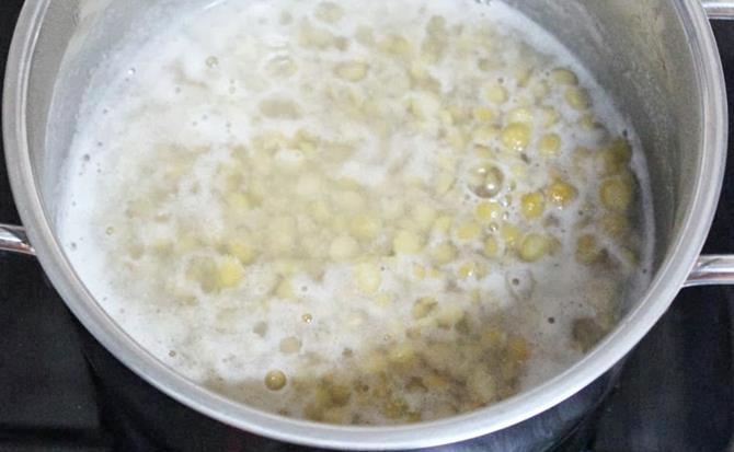 cook dal for senaga pappu payasam
