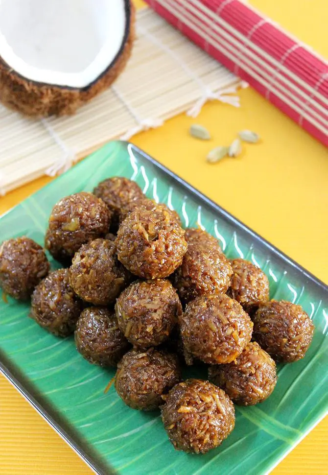 Coconut Ladoo Recipe with Jaggery | Kobbari Louz