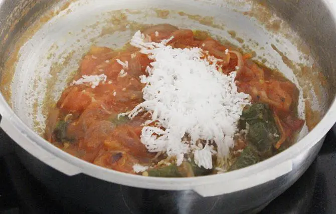 addition of chopped tomatoes salt to make shorba recipe