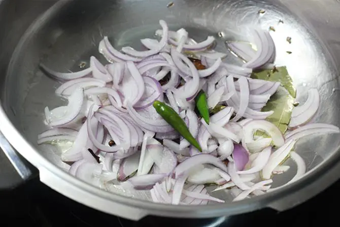 addition of onions for paneer pulao recipe