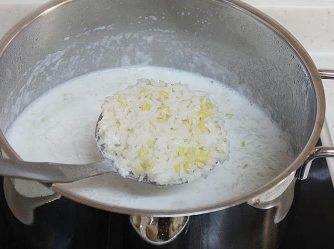 cooking rice and dal for making bellam payasam recipe 7