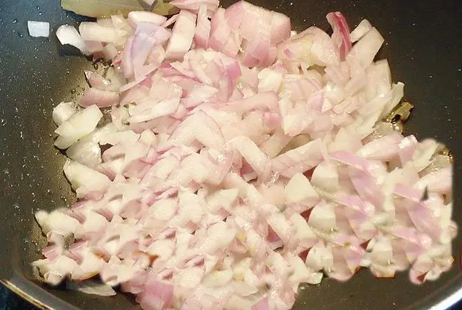 frying onions till golden