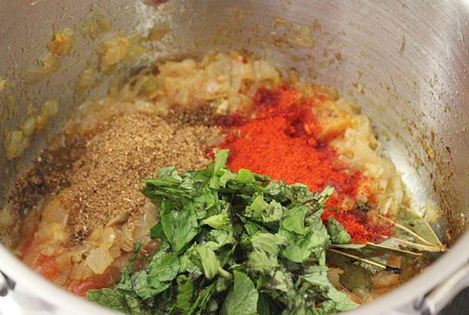 addition of garam masala for paneer korma