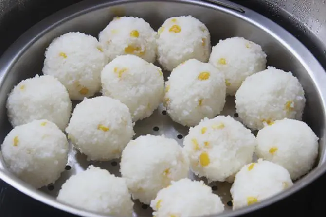 shaping cooked rice rava to balls for undrallu recipe