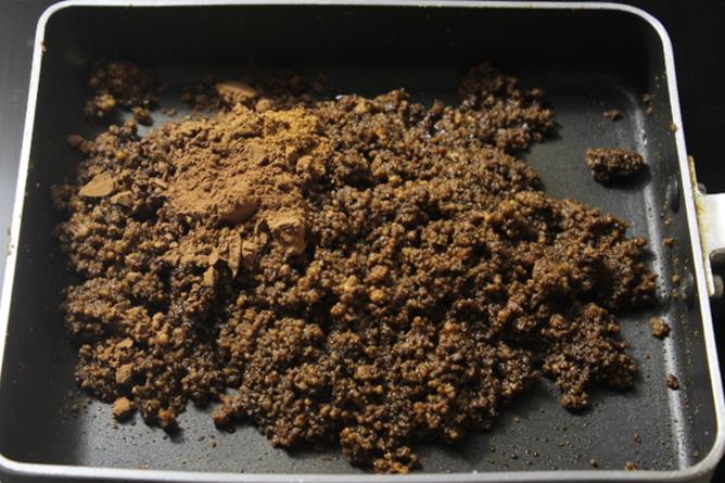 sugar and cocoa mix for chocolate sandesh 2