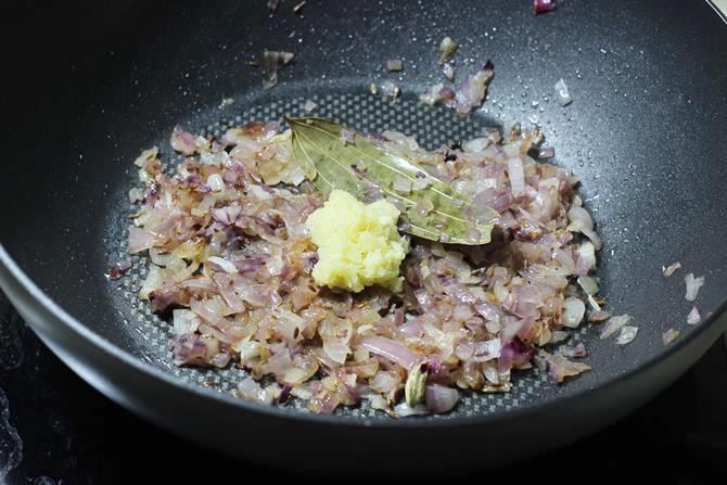 frying ginger garlic paste for egg masala recipe