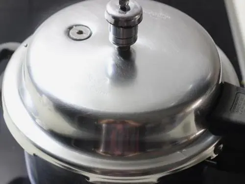 pressure cooking