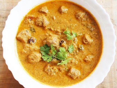 Soya Chunks Kurma | Meal Maker Kurma - Swasthi's Recipes