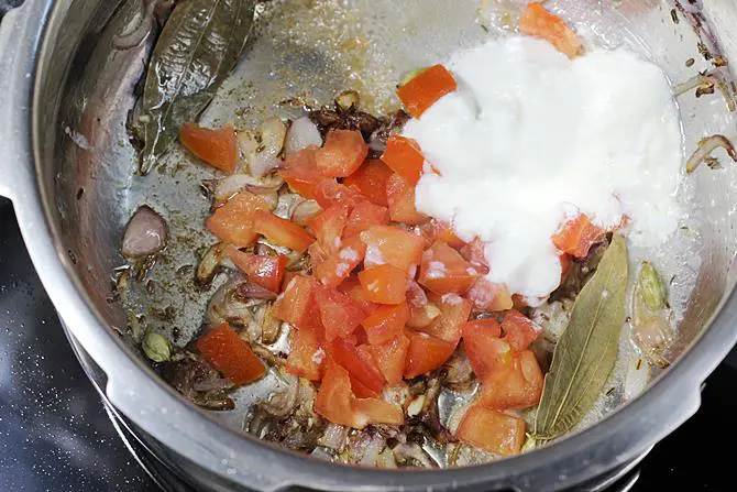 tomatoes for kuska rice