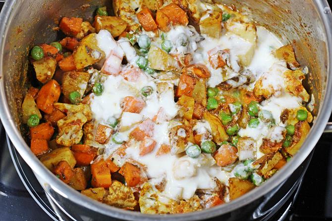 addition of half curd in hyderabadi veg biryani recipe