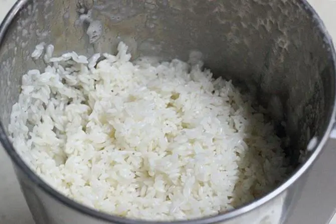 addition of rice to blend for making punugulu recipe