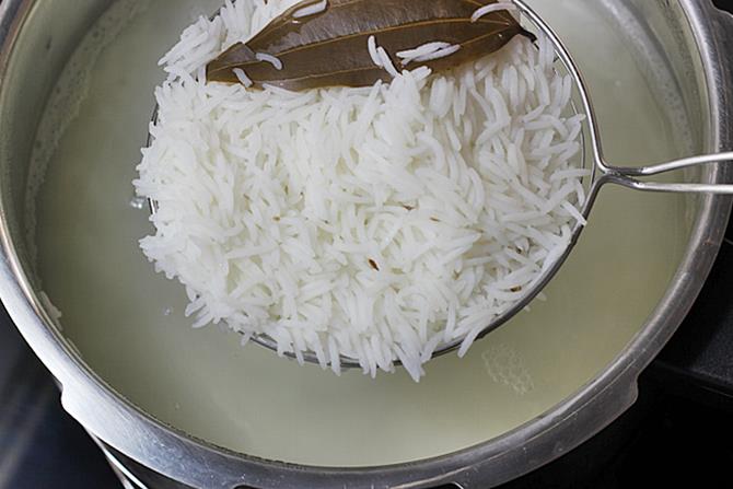 al dente cooked rice for biryani