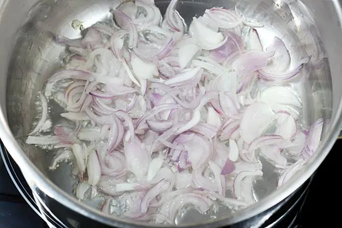 frying onions barista for veg biryani