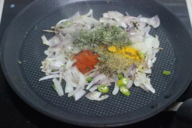 addition of spice powders for boiled egg sandwich recipe