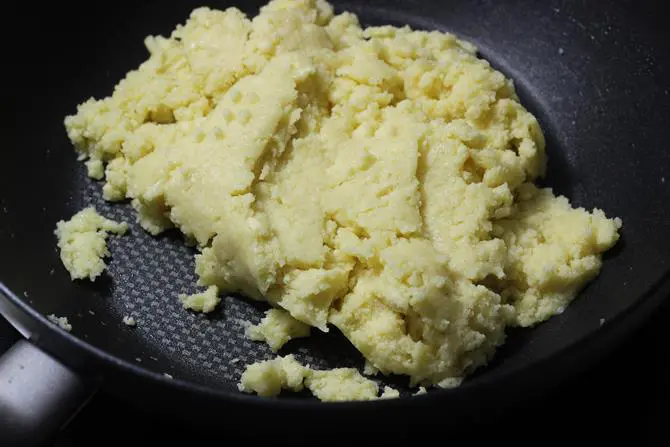 heat the mixture until it melts to make mawa barfi recipe