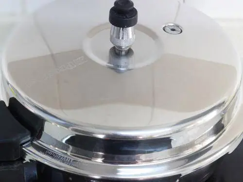 pressure cooking rice