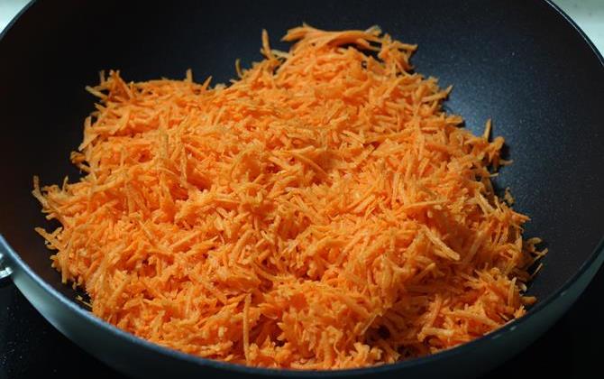 addition of carrot for gajar kalakand recipe