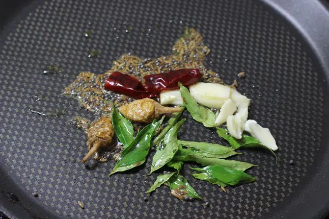 sesasoning with ghee for gongura pappu