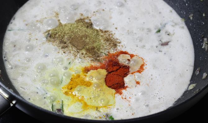 spice powder for bagara baingan recipe