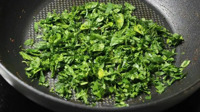 frying leaves for paneer recipe