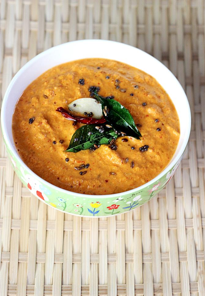 Coconut chutney recipe 7 coconut chutney varieties for idli, dosa, pongal