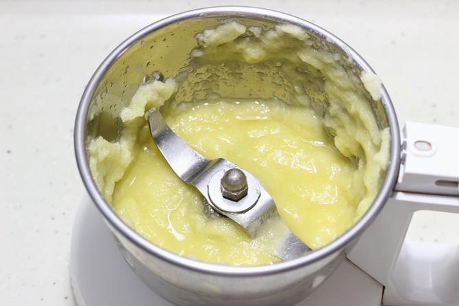 apple puree for apple ragi halwa
