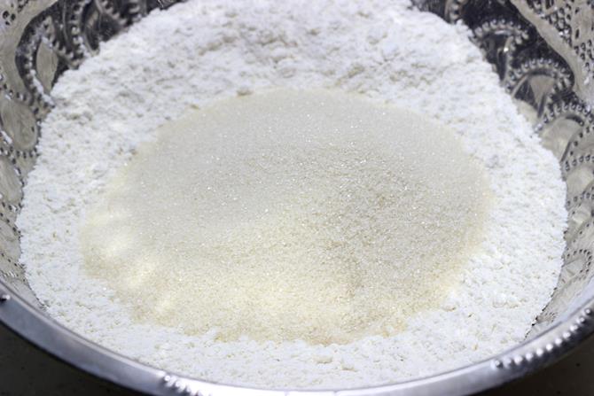 addition of sugar for chocolate chip muffins recipe