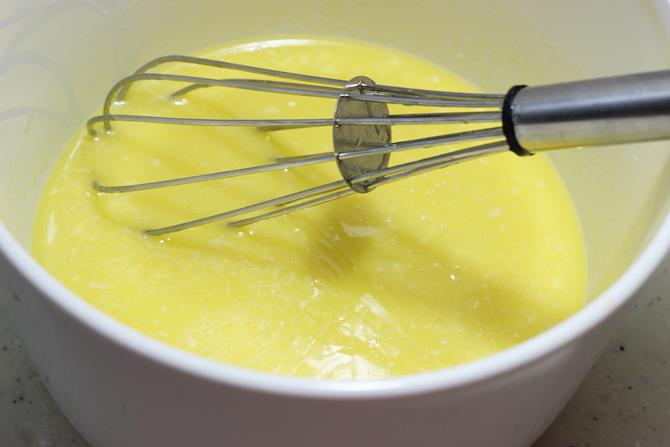 wet ingredients for chocolate chip muffins recipe