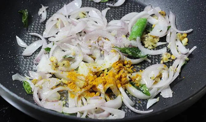 frying onions for raw banana curry recipe