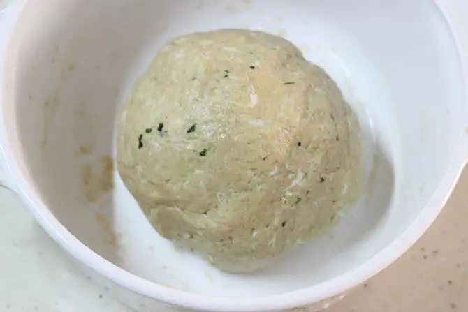 dough for bottle gourd paratha