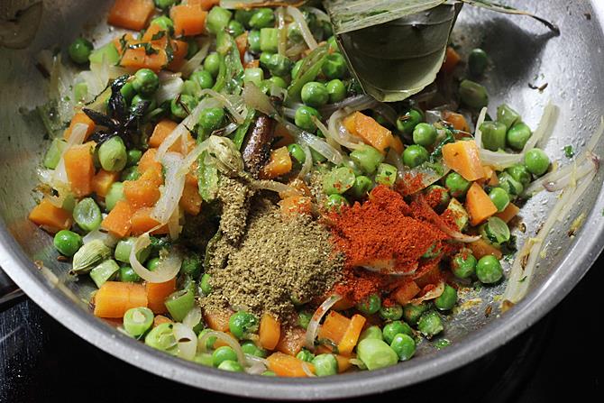 addition of spice powders to pan for semiya biryani recipe