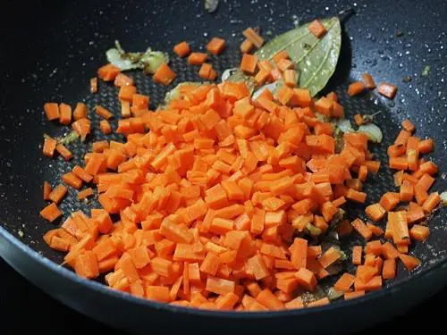 addition of veggies for carrot rice 