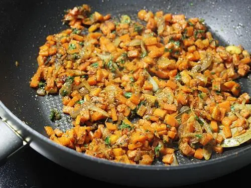 making kids carrot rice