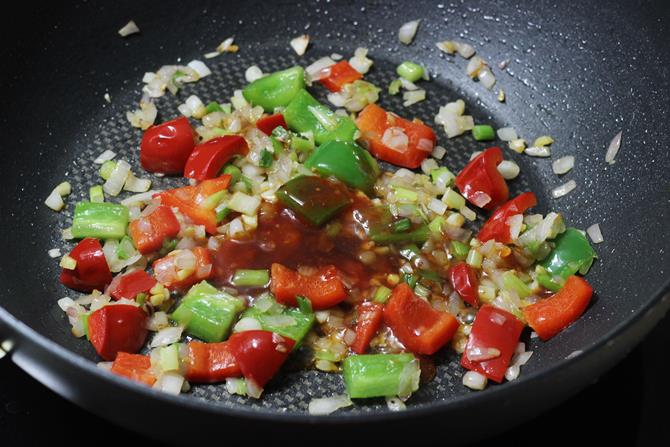 adding in more chilli powder in manchurian sauce