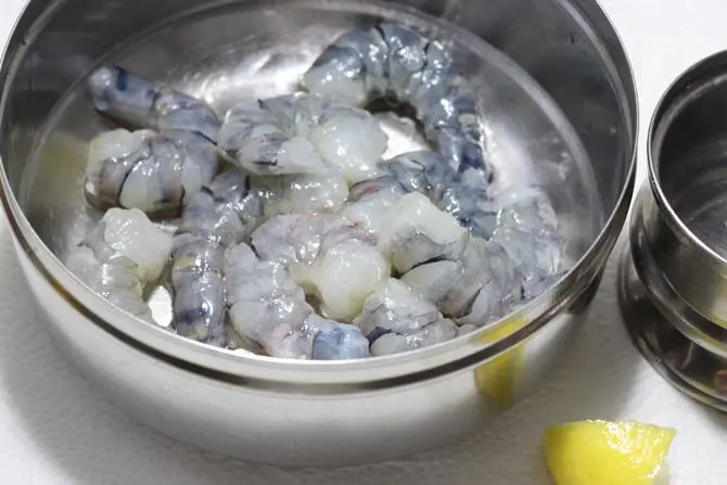 ingredients for marinade in prawns fry recipe