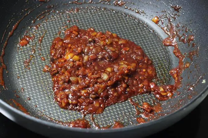 thichen the sichuan sauce for making schezwan fried rice recipe