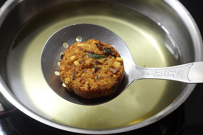 golden fried south indian channa dal vada