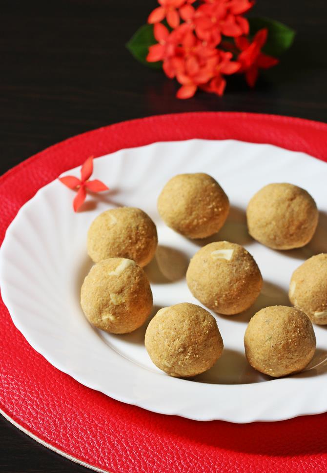 Besan ladoo recipe | How to make besan ladoo | Besan laddu