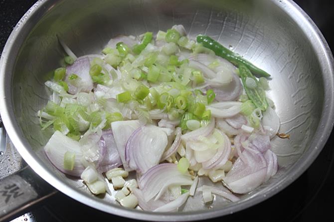 frying onions